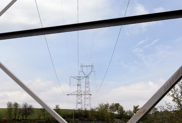    Фото: Arben Celi / Reuters