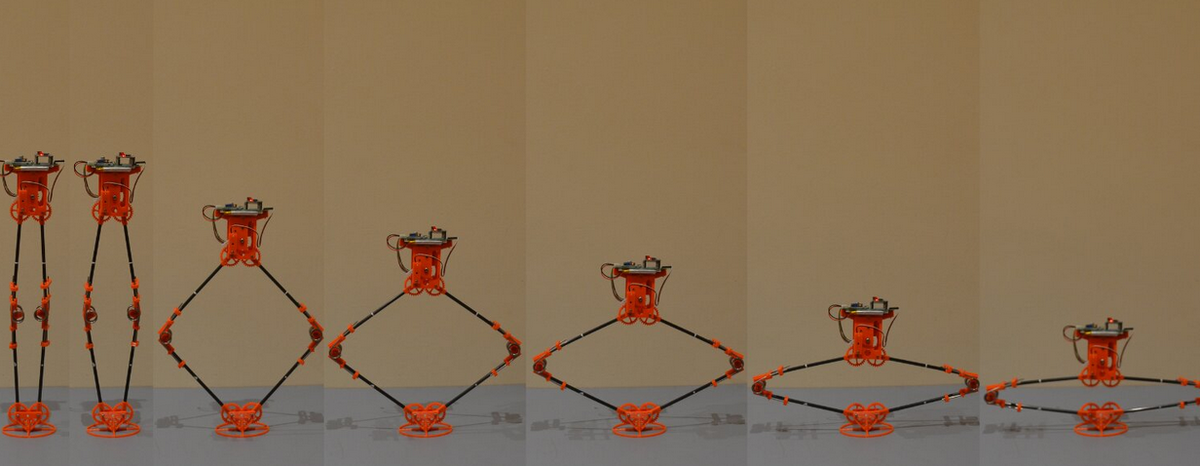 Источник: https://techxplore.com | Робот из Манчестера оснащён очень длинными «ногами» по типу лягушачьих лапок и сравнительно коротким «тельцем»