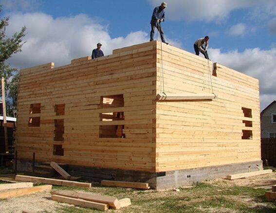 Строим дом из бруса