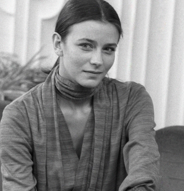 Елена Сафонова