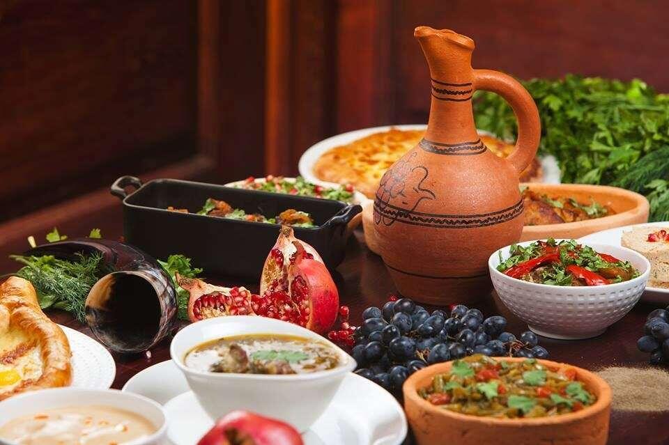 Традиционный грузинский стол