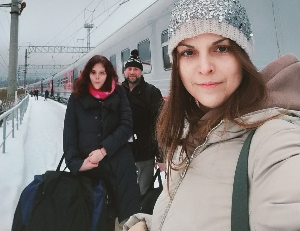 Анастасия с семьей собираются в путешествие 