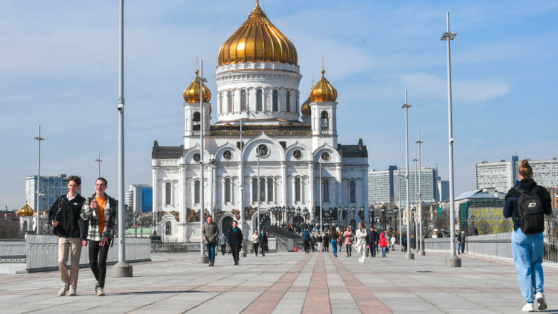    Переменная облачность и без осадков ожидаются в Москве 22 июня Сергей Бунеев