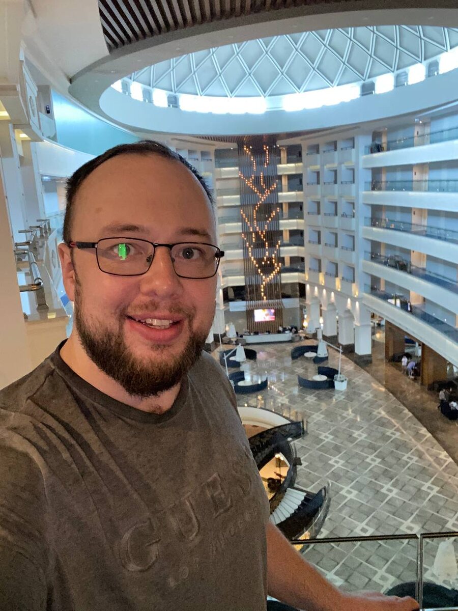 Кому и зачем нужно купить верифицированный аккаунт на Авито?