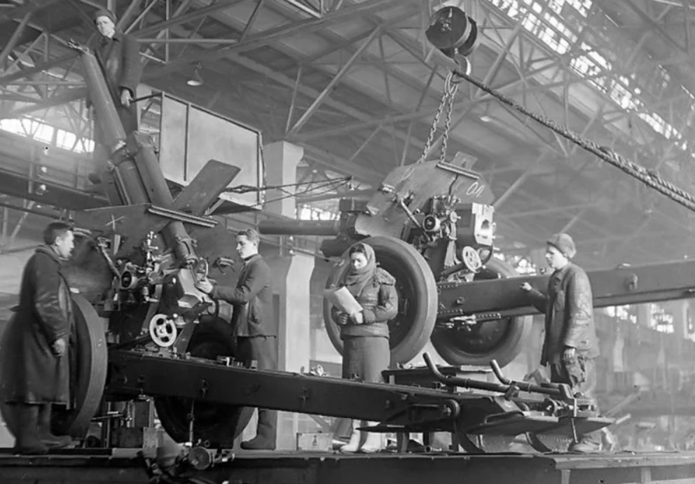 листайте вправо