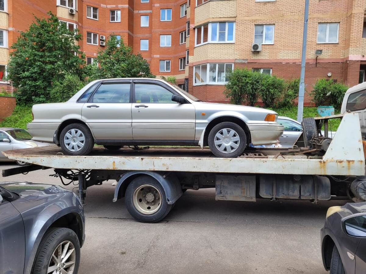 На эвакуаторе