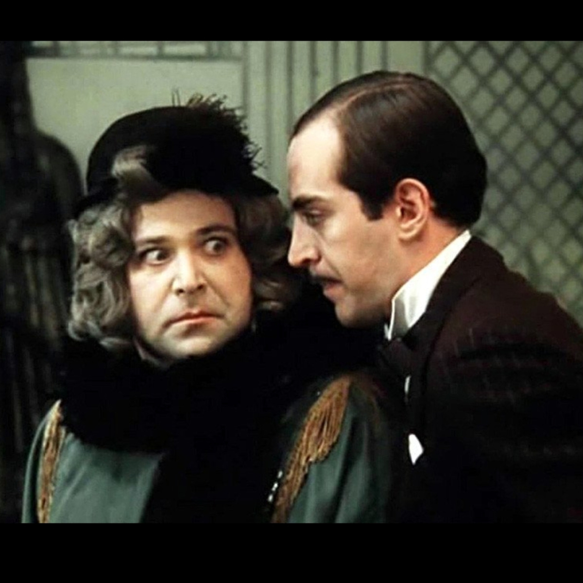 Я старый солдат и не знаю слов любви. 