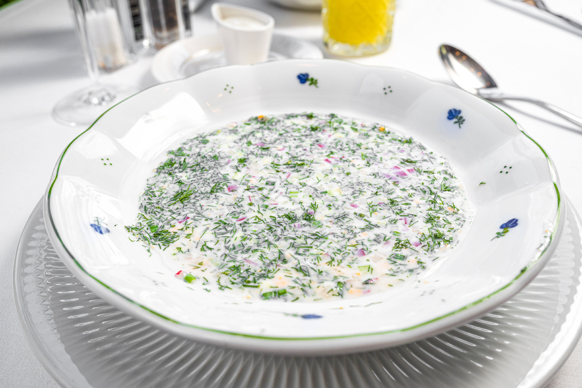 Окрошка в ресторане FIGO