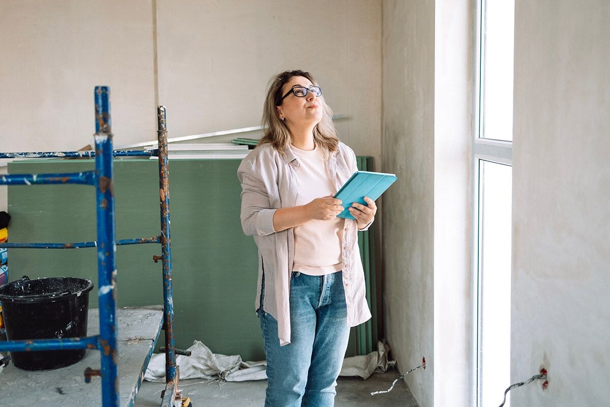 Наличие сим-карты у планшета — это преимущество. Она не только обеспечит связь, но и бесперебойный доступ в интернет. Источник: shutterstock.com📷
