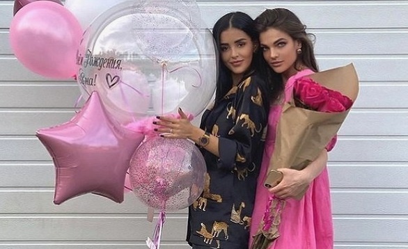 Кристина Бухынбалтэ и Яна Фиткевич (фото из Telegram)