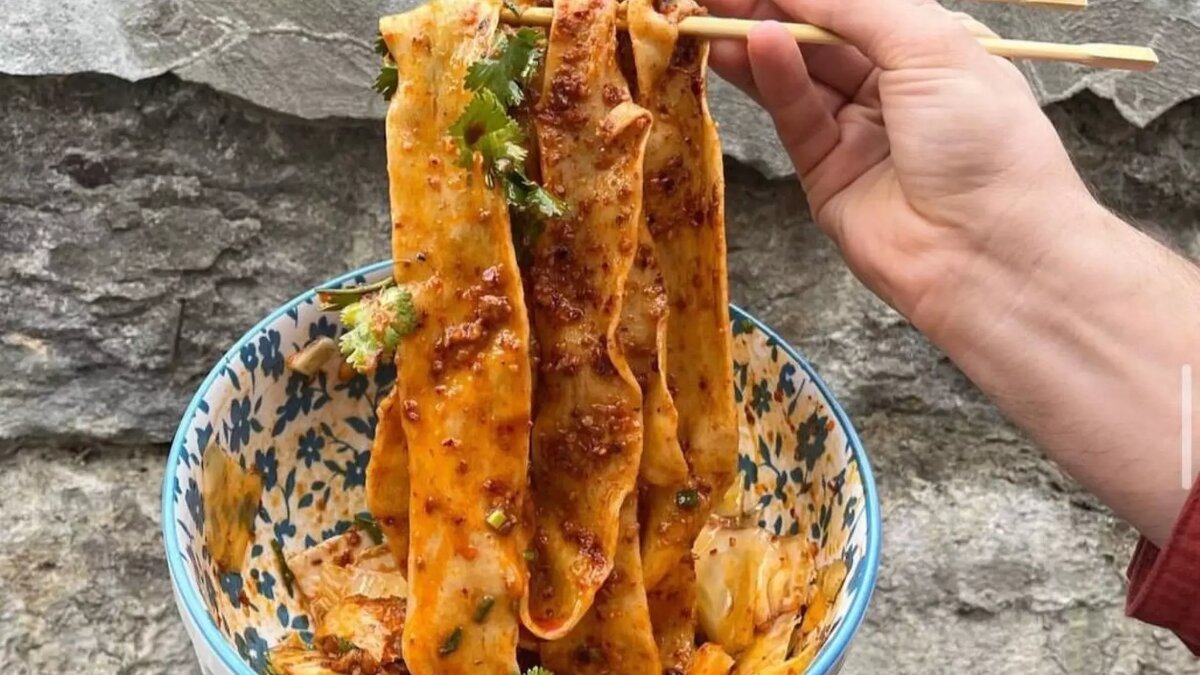     Источник: hitro | гастрономический стрит-фуд