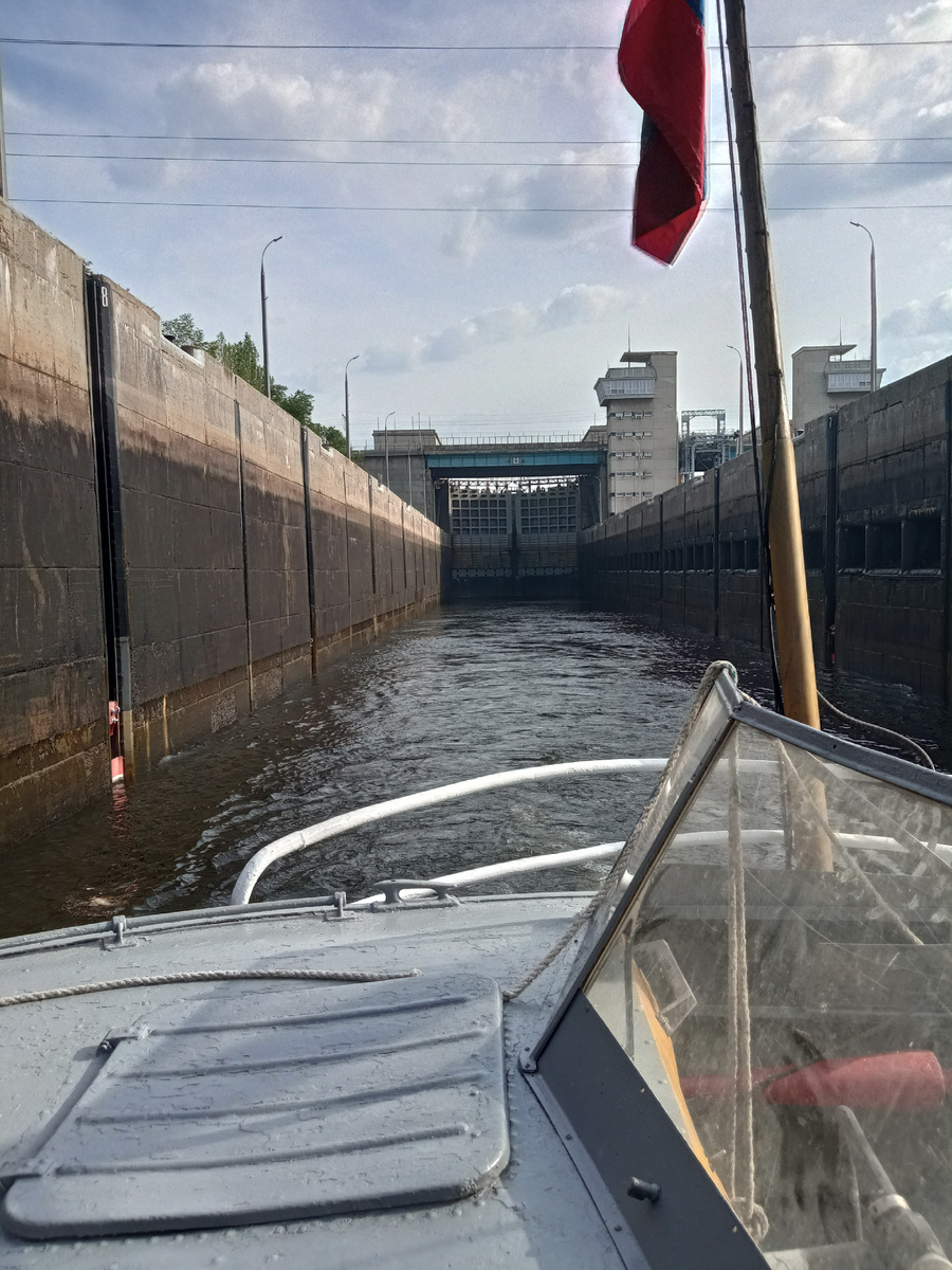 Проходим шлюзы