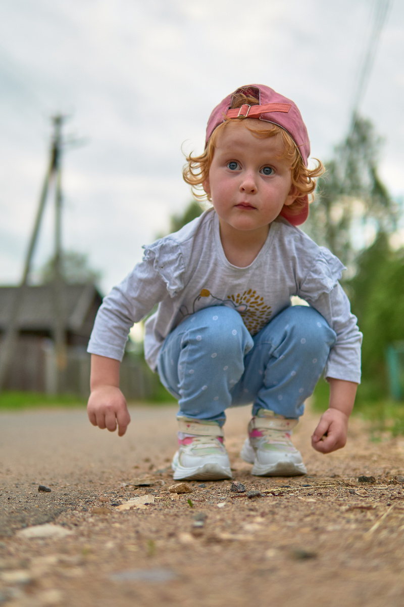 Не хочу менять работу, хотя неудобно водить дочку в сад (карьеры нет и  доход средний) | Заметки мамы Веры | Дзен