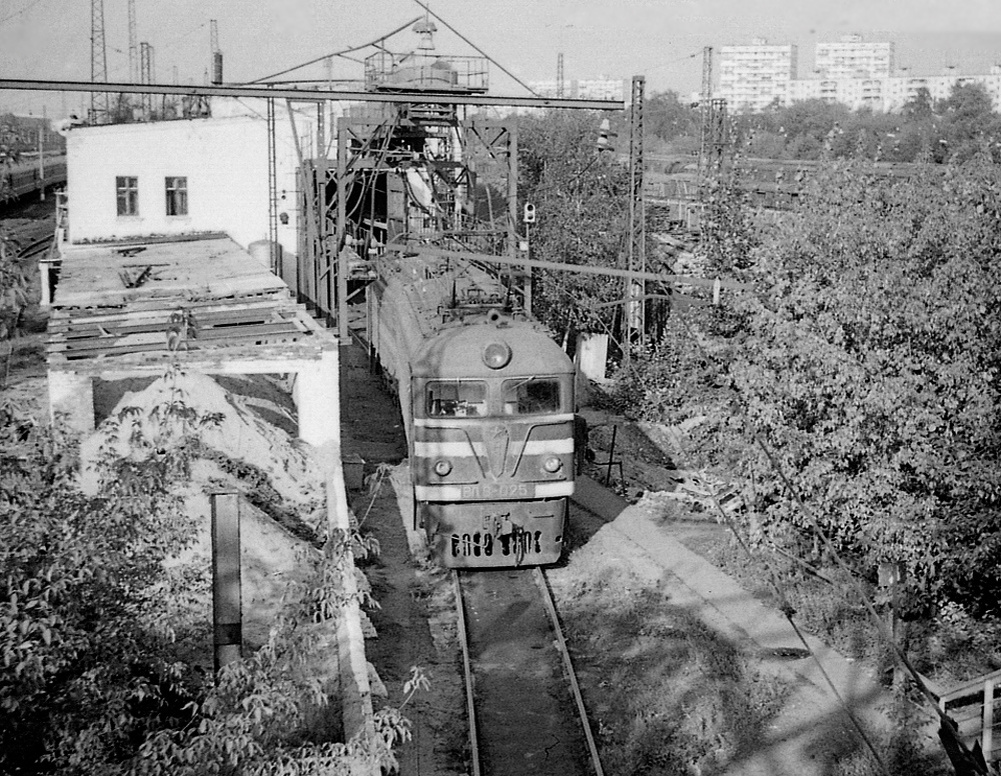 ВЛ8-025. Станция Лосиноостровская. Москва. 1979 г. Валерий Шитов. Раилгаллери.