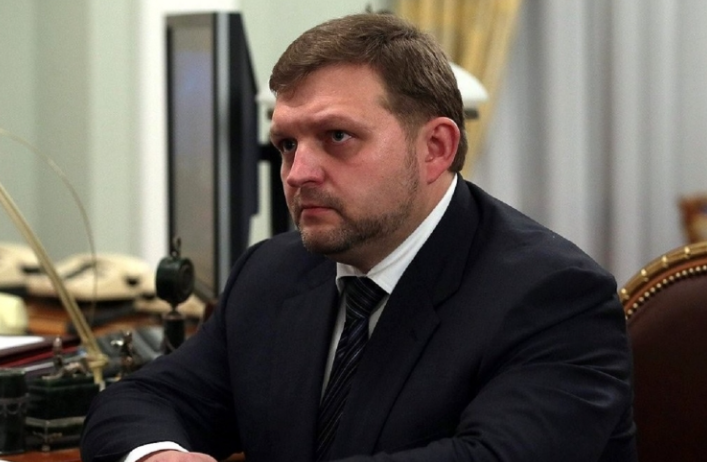 Белых был одним из самых популярных губернаторов. Пиар-акции продолжались и после приговора. 