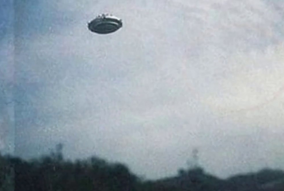 Снимок из окрестностей лагеря "Берёзка".
Источник фото: https://12i.videoclip.bg/image/12/578666_2_preview.jpeg