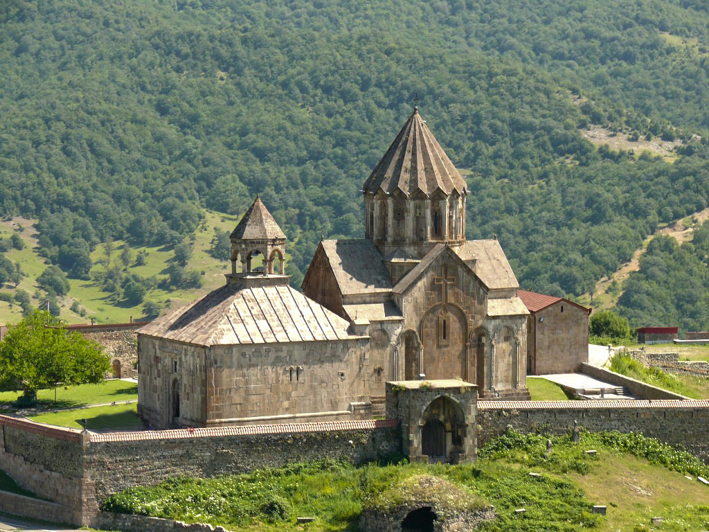Гандзасарский монастырь - уникальное историческое наследие азербайджанского народа 