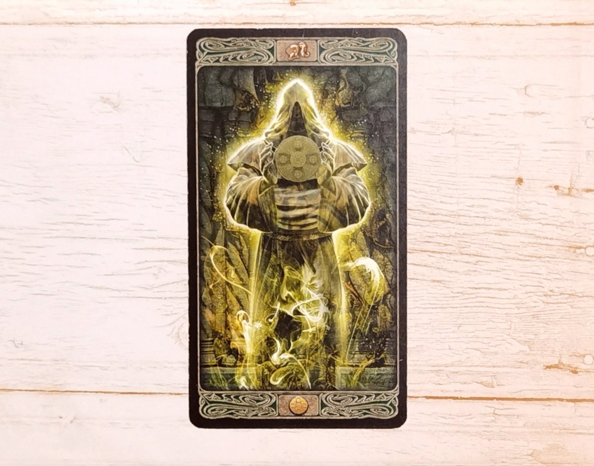 Аркан "Паж Пентаклей". "Таро Призраков".