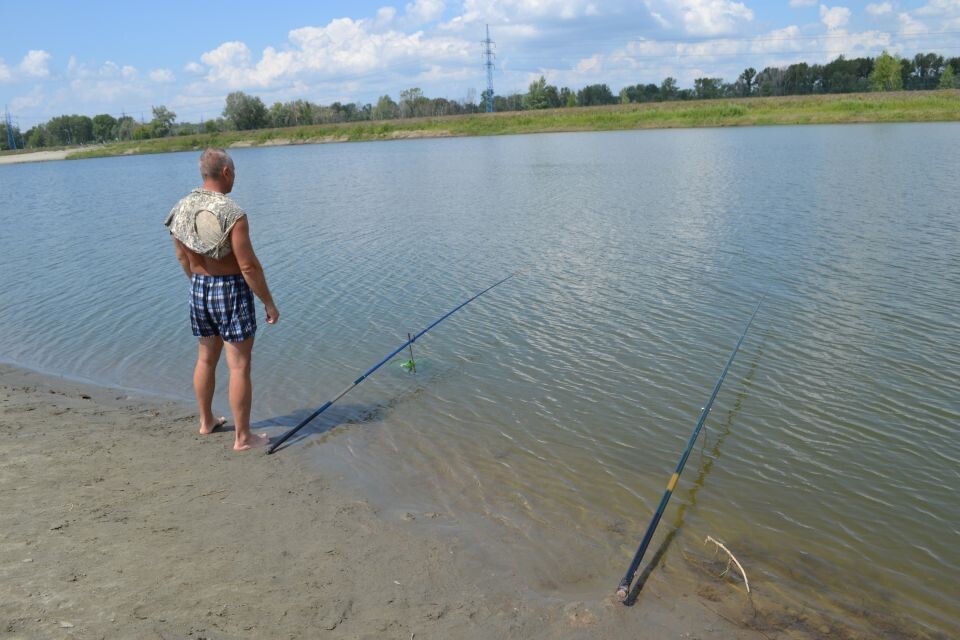    Рыбалка на Гребном канале. Источник: Алексей Кучерявых