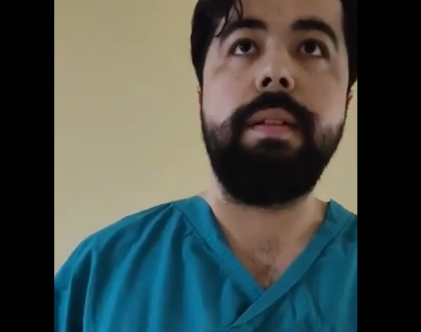 На камеру он стал несколько добрее...