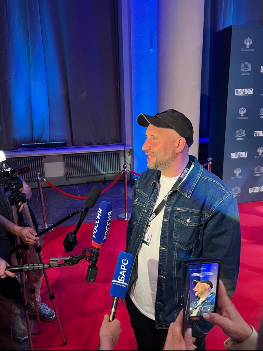 Юрий Быков на фестивале "Пилот"