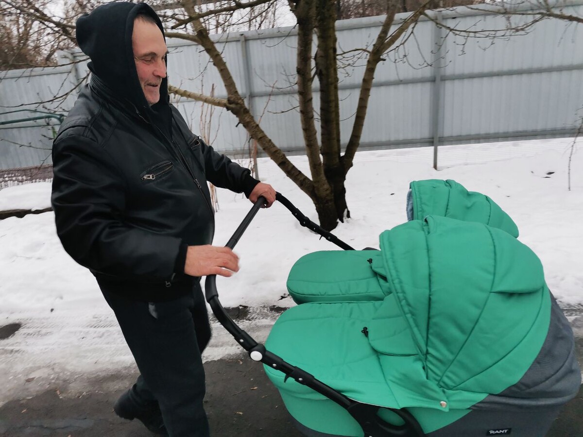 Хорошо, когда спали в коляске. 