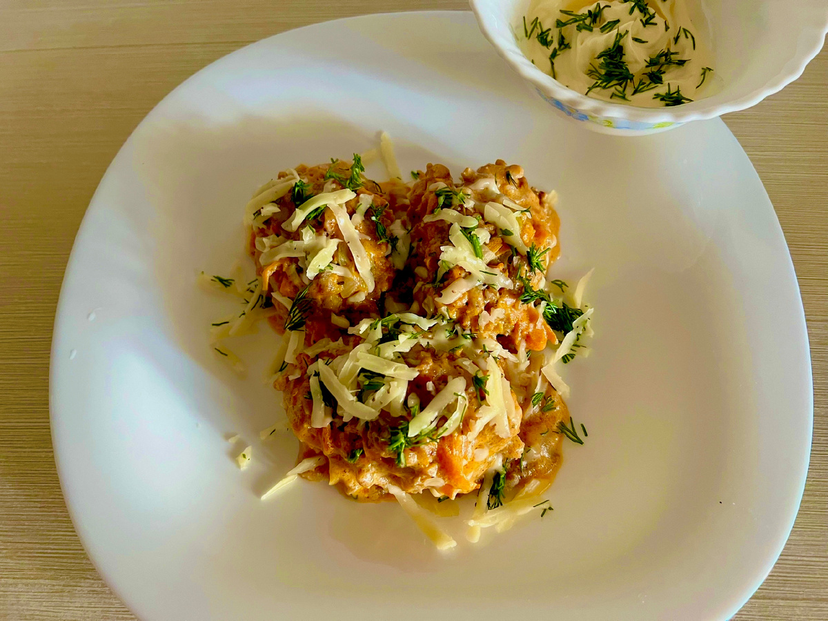 Необычные ленивые голубцы с гречкой в сливках на сковороде рецепт | Вкусная  еда Фэмили | Дзен