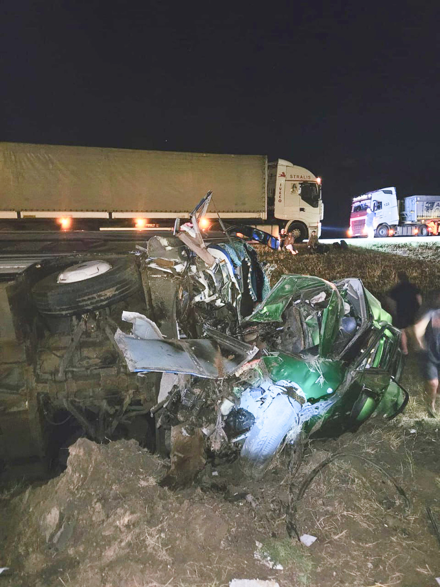 Две легковушки и рейсовый автобус «Ставрополь - Москва» попали в ДТП под  Воронежем: один человек погиб, восемь получили травмы | Новости Воронежа РФ  | Дзен