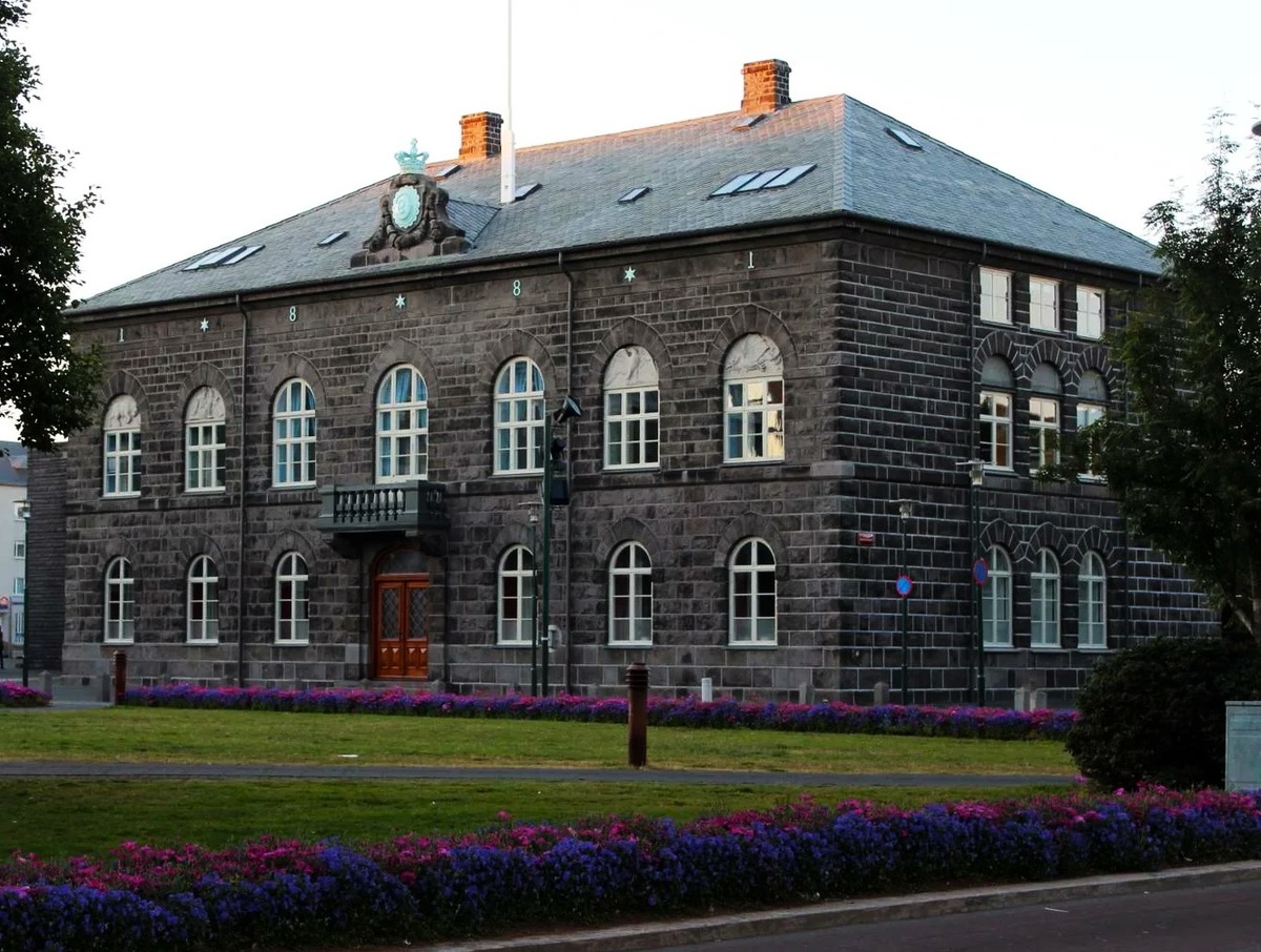 Изображение не нарушает правил платформы (Взято из открытых интернет-источников: rossaprimavera.ru)