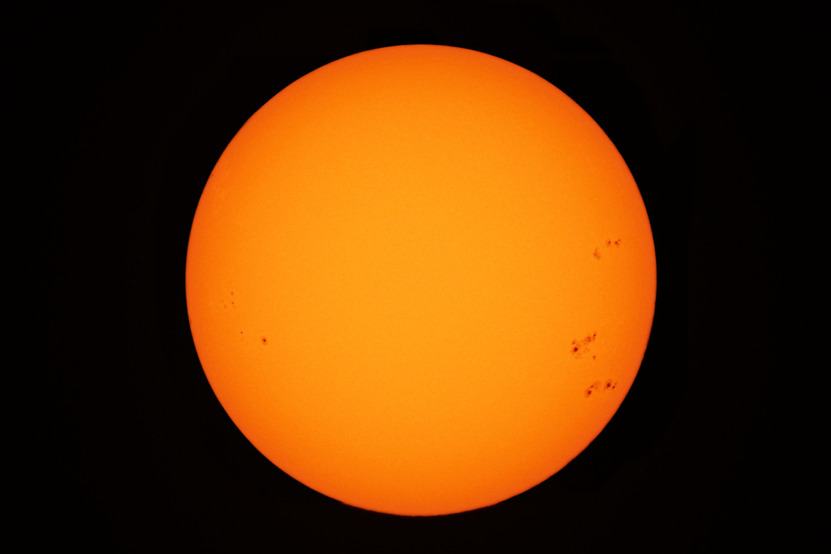 Солнце утром 21 июня 2024 года, фото автора  