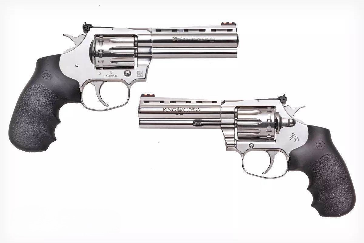King Cobra Target .22 — это жемчужина среди револьверов двойного действия, выпускаемых компанией Colt. Вот подробный обзор этого револьвера. В 2021 году компания Colt Manufacturing была продана CZ.-2