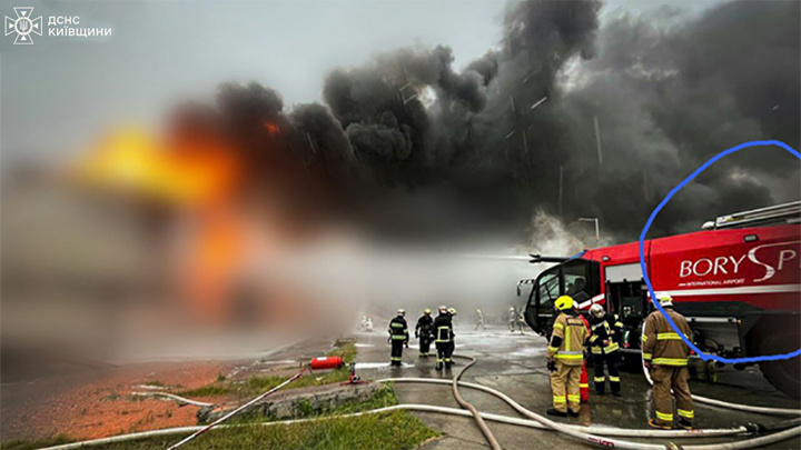 ПОТУШИТЬ НЕ МОГЛИ НЕСКОЛЬКО ДНЕЙ. ФОТО: СЛУЖБА УКРАИНЫ ПО ЧС