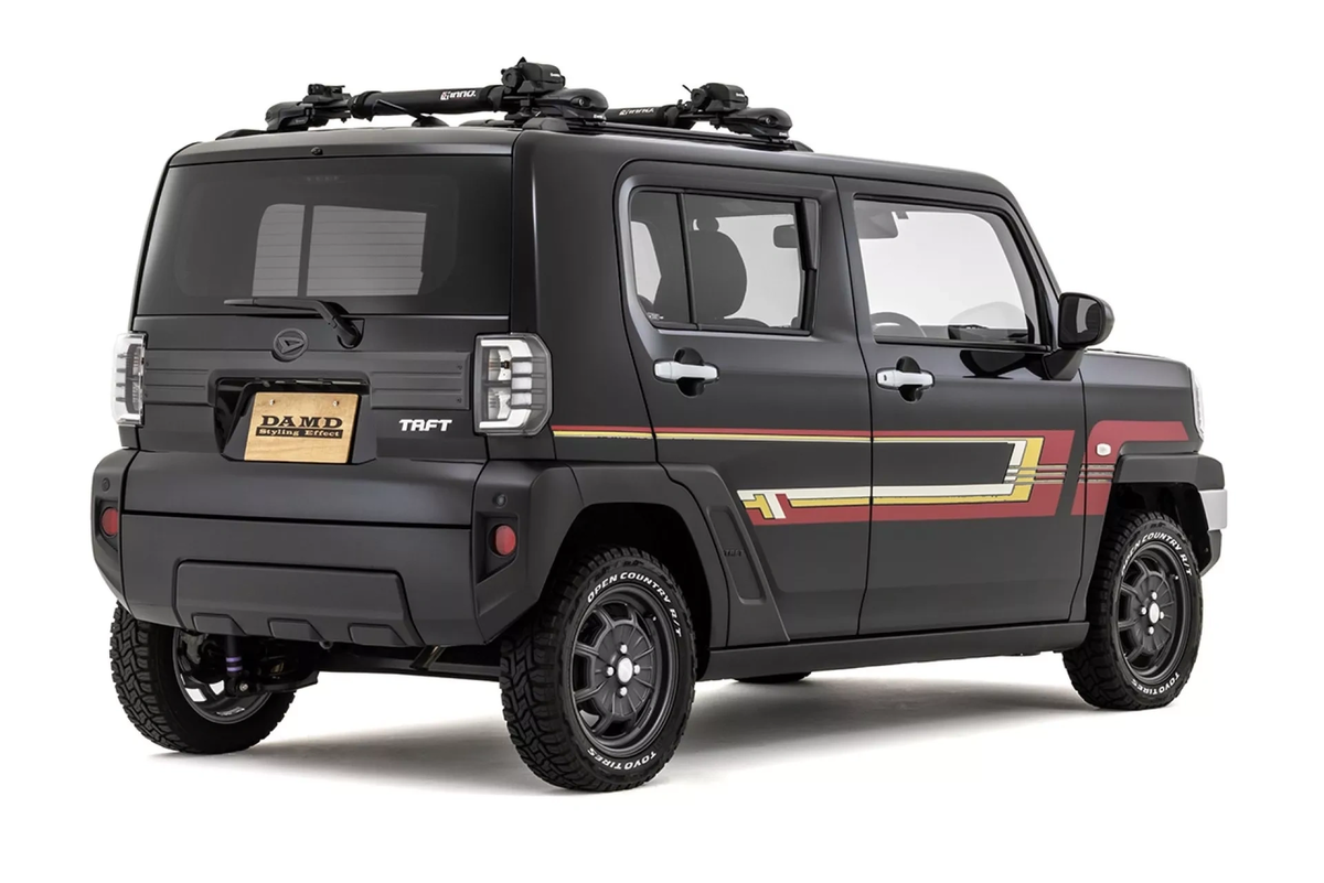 Daihatsu Taft — это похожий на кроссовер городской кей-кар, как и Suzuki Hustler. «Тафт», несмотря на свои скромные размеры и маленький мотор, оснащен системой полного привода.-2