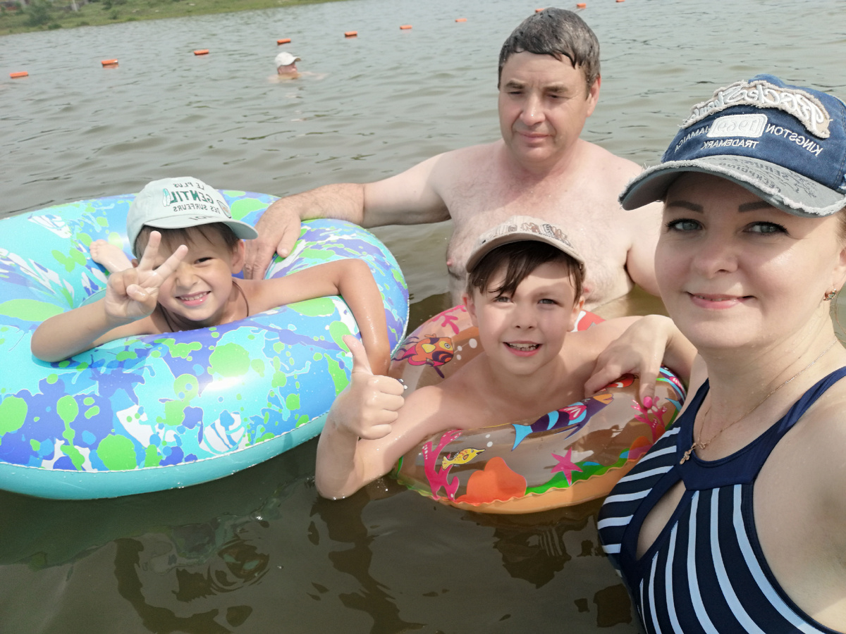 Поехали искупаться на Салаирские плесы, но попали на Марс и водопад