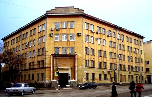 Красноармейская, 21 / Молодогвардейская, 154