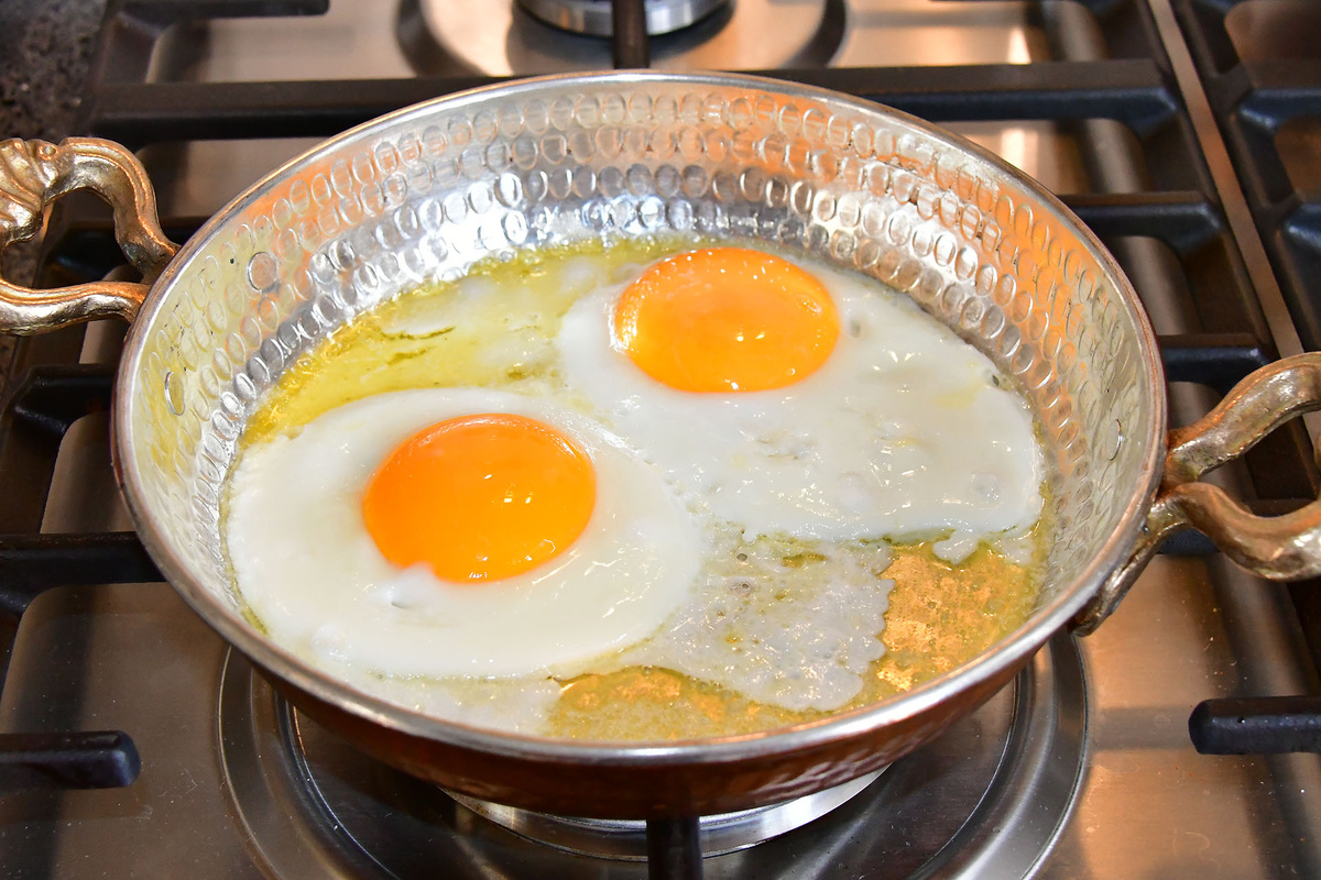 Яичница глазунья