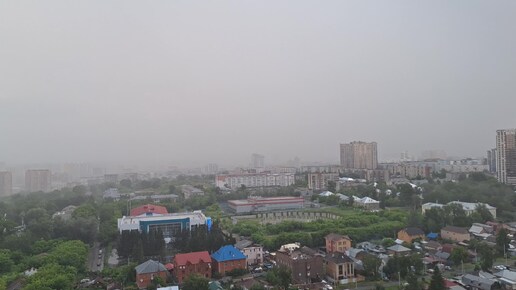 Новосибирск. Летний дождь, гроза. Июнь 2024 года.