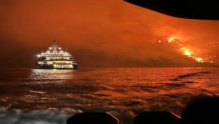 Пожар на острове в Греции