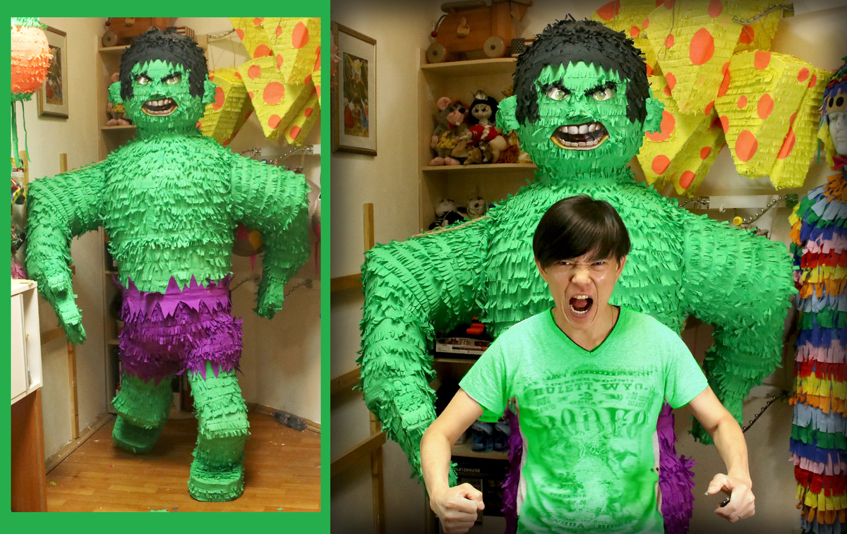 На фото пиньята 2,5 метра . 