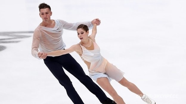    Анастасия Мишина и Александр Галлямов.Дарья Исаева