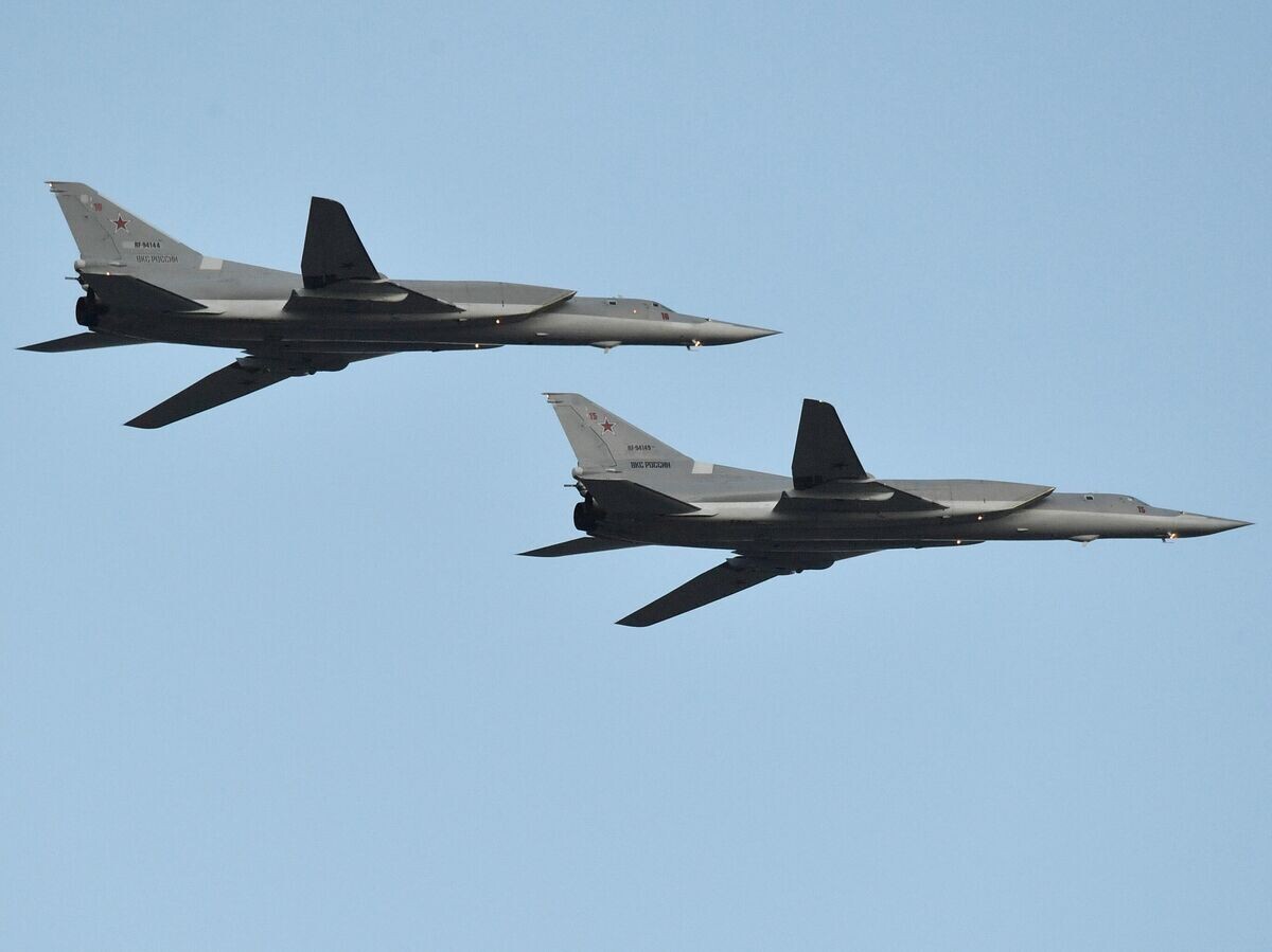    Дальние сверхзвуковые ракетоносцы-бомбардировщики Ту-22М3 ВКС России© Sputnik / Виктор Толочко