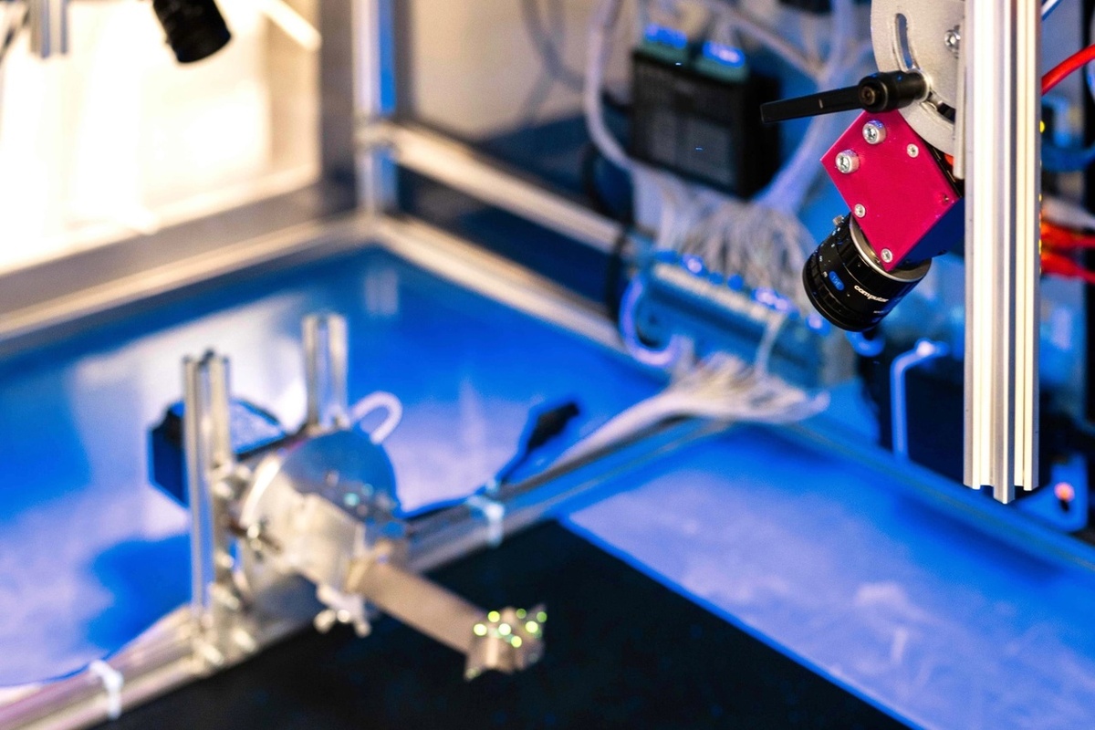 На рыбинском предприятии ОДК-Сатурн искусственный интеллект проводит контроль качества изготовленных лопаток авиационных двигателей ©ОДК