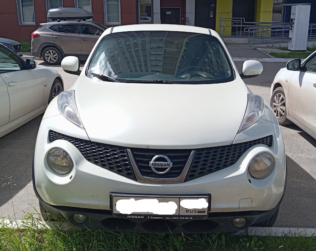 Nissan juke 2011 года 1.6 CVT 190 л.с. 4WD