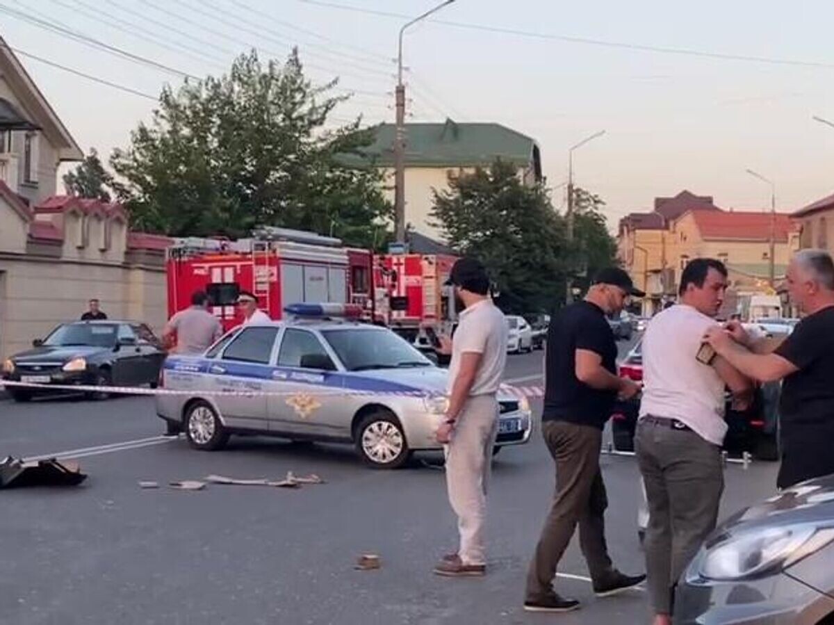    На месте нападения на сотрудников полиции в Махачкале© РИА Новости