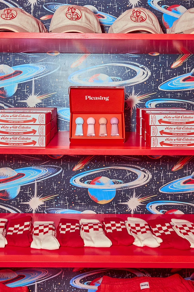    Гарри Стайлс показал новую коллекцию своего бренда Pleasing (фото 2)