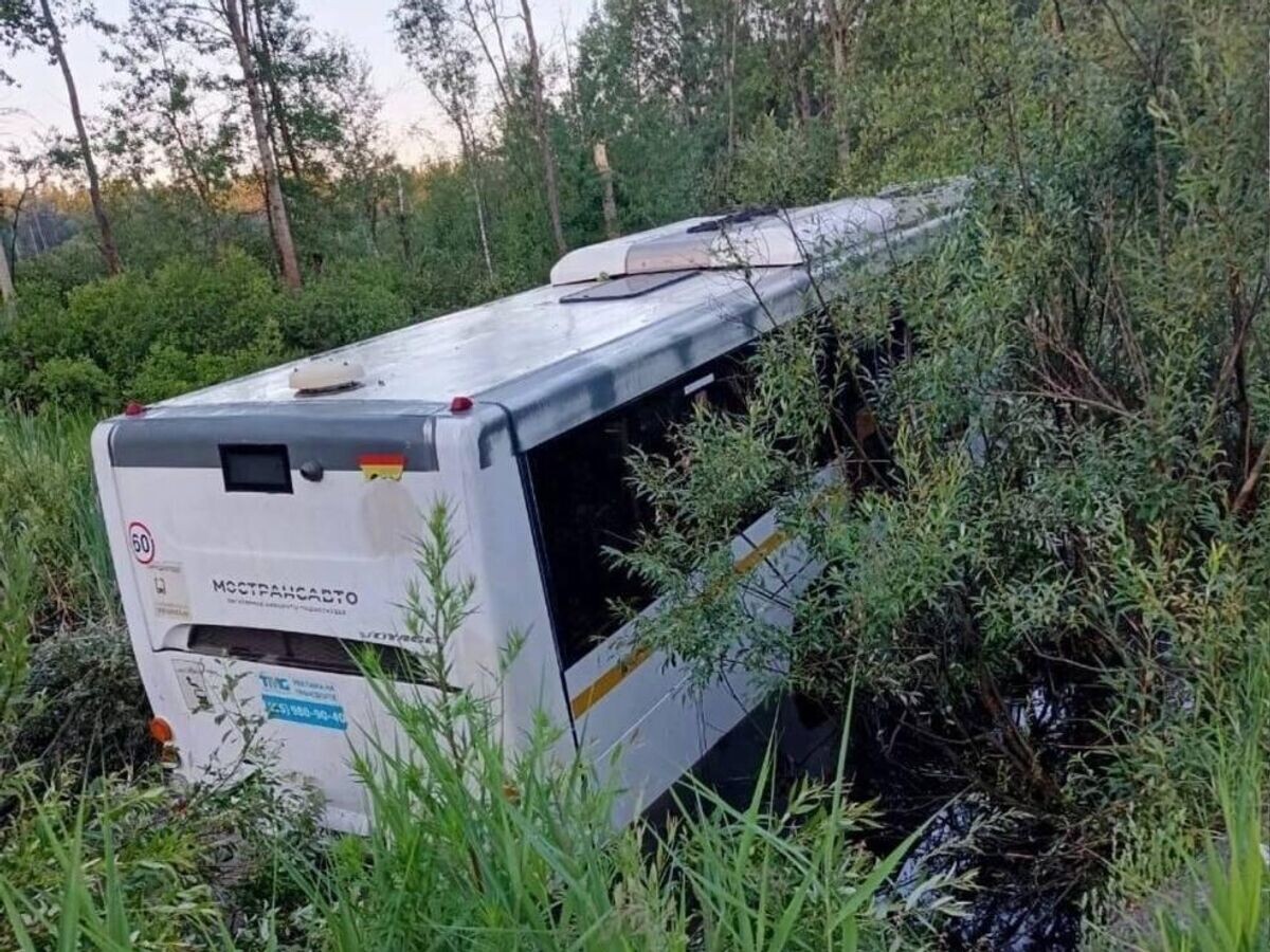    На месте ДТП с рейсовым автобусом в Московской области© Фото : соцсети