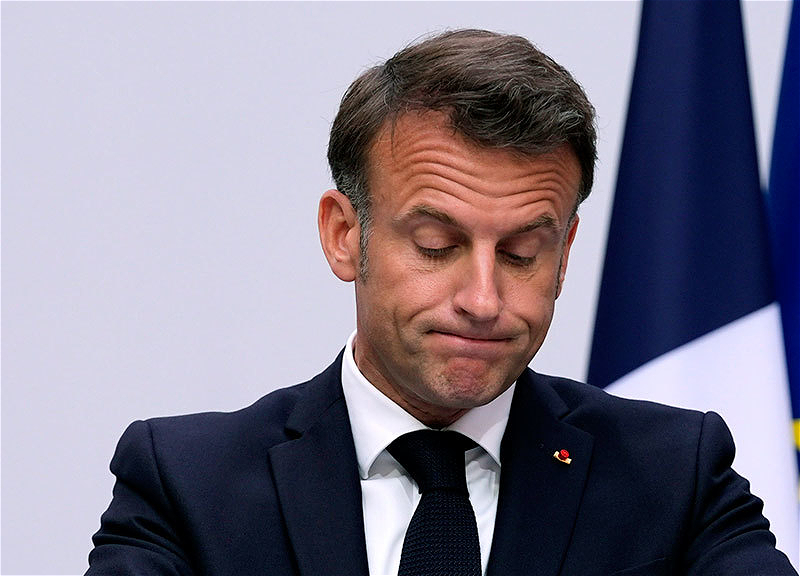 Э. Макрон
