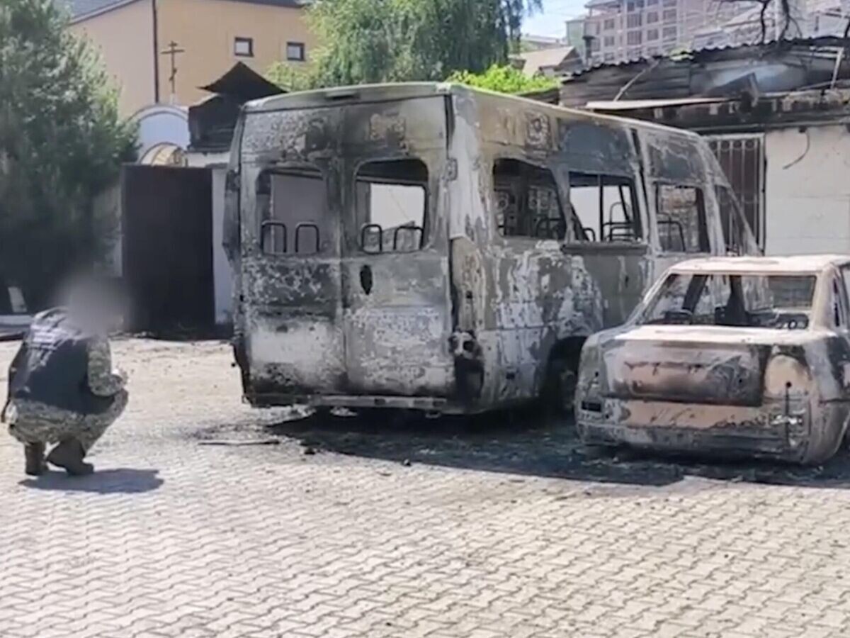    Кадр видео СК России с места терактов в Дербенте и Махачкале© СК РФ