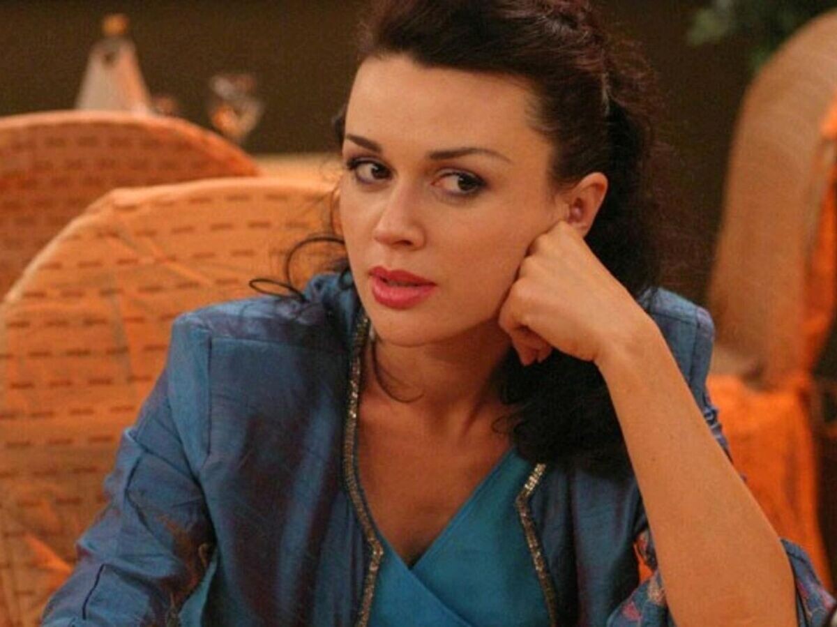    Кадр из телесериала "Моя прекрасная няня"© А-Медиа (2004 – 2008)