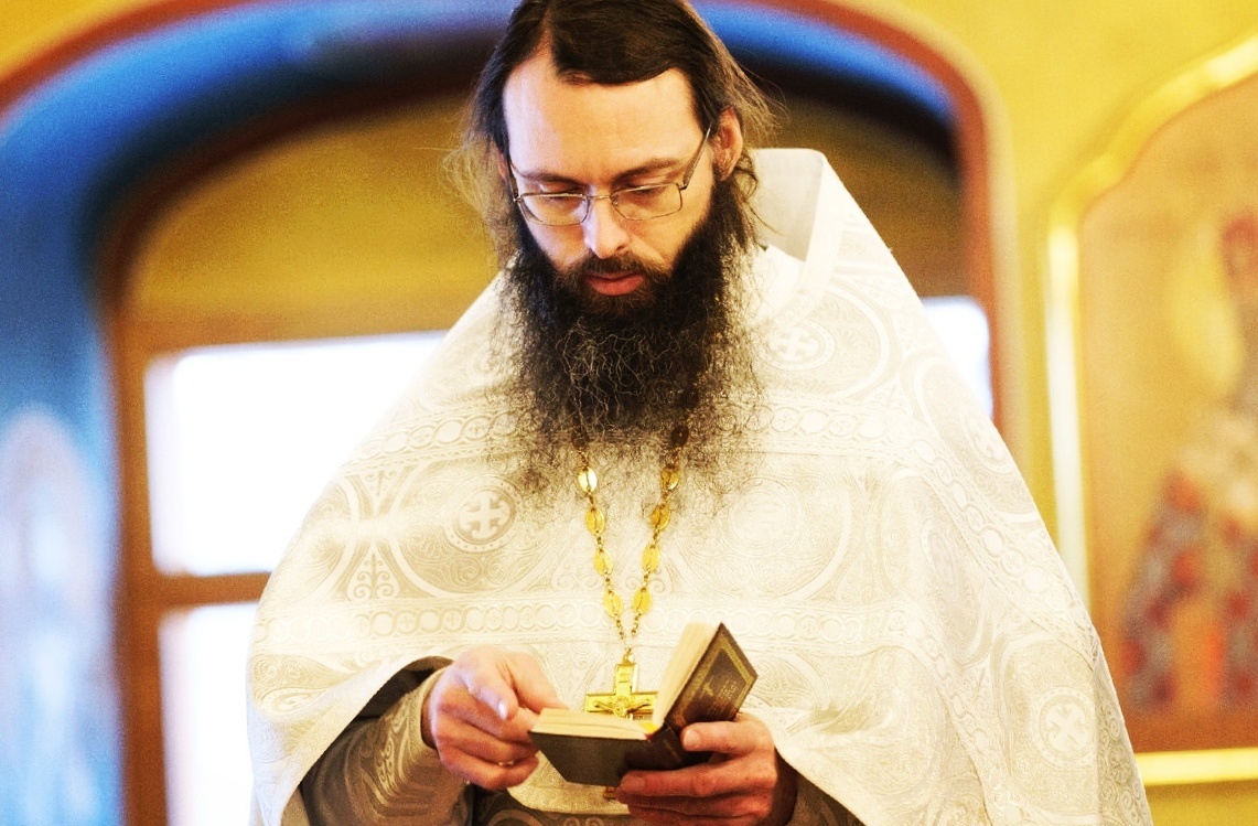 Валерий Духанин — иерей, кандидат богословия, проректор по учебной работе и преподаватель Николо-Угрешской Духовной Семинарии, писатель, проповедник.